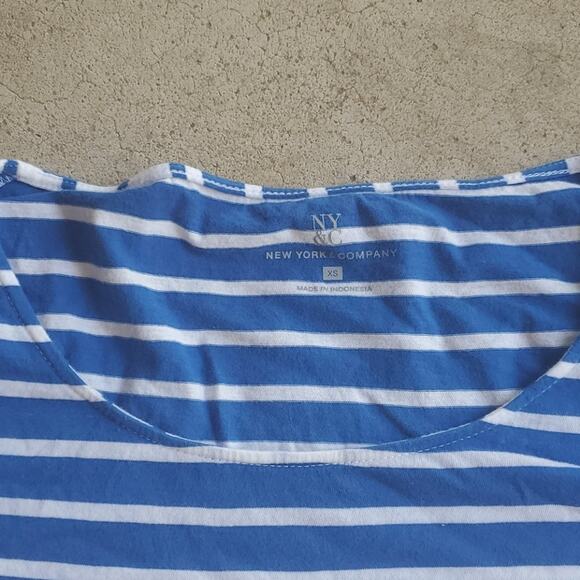 New York & Company cut out top blue white stripe extra small - Picture 4 of 5